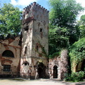 Dom Murgrabiego i Łuk Grecki w Arkadii (2013)