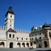 Dziedziniec zamku w Krasiczynie (2009)